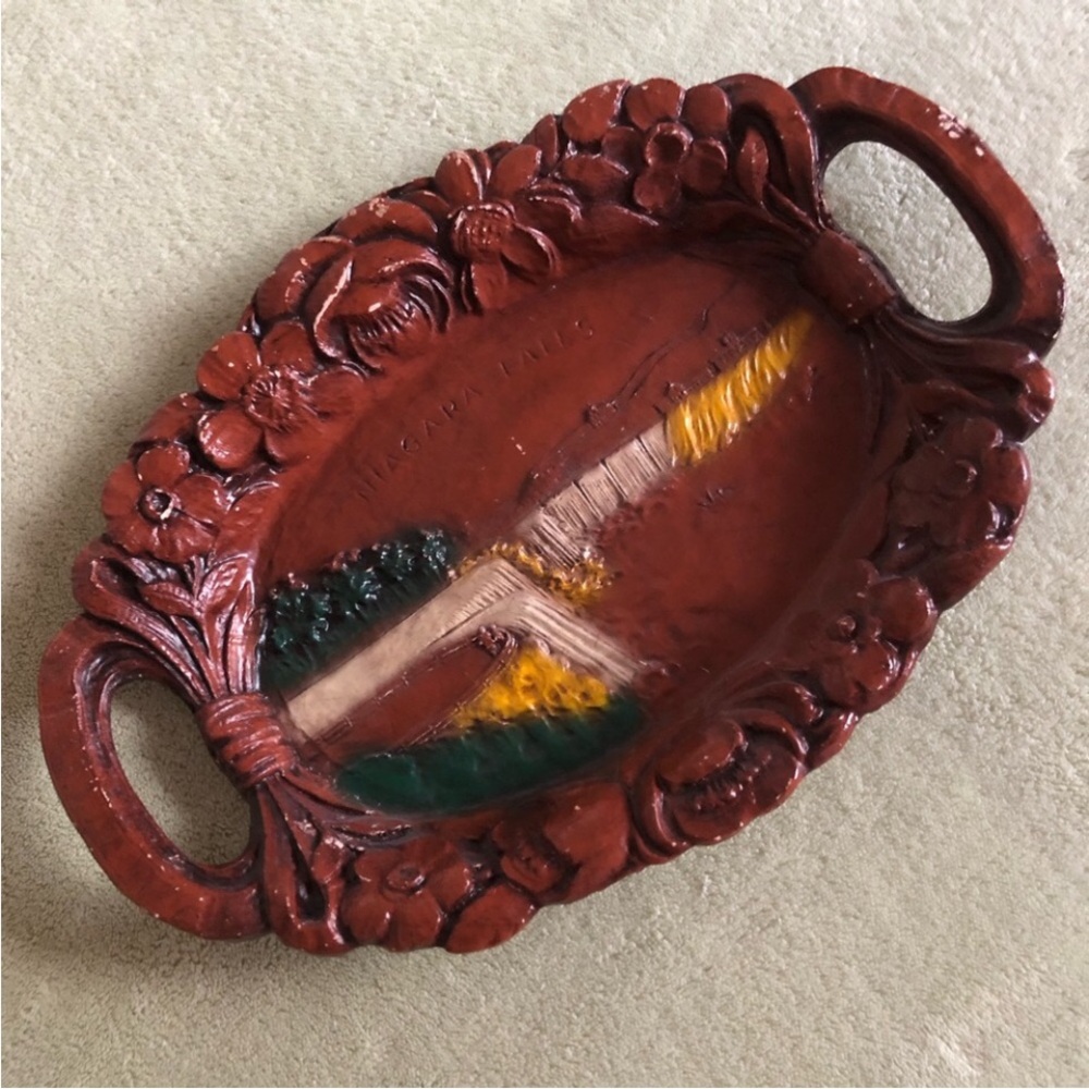 Souvenir tray Niagara Falls carved resin wood composite oval brown Vintage 50s